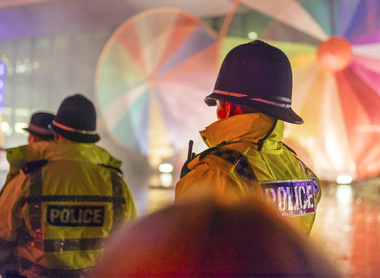 Police-emergency-services-Blue-light-175267412.jpg